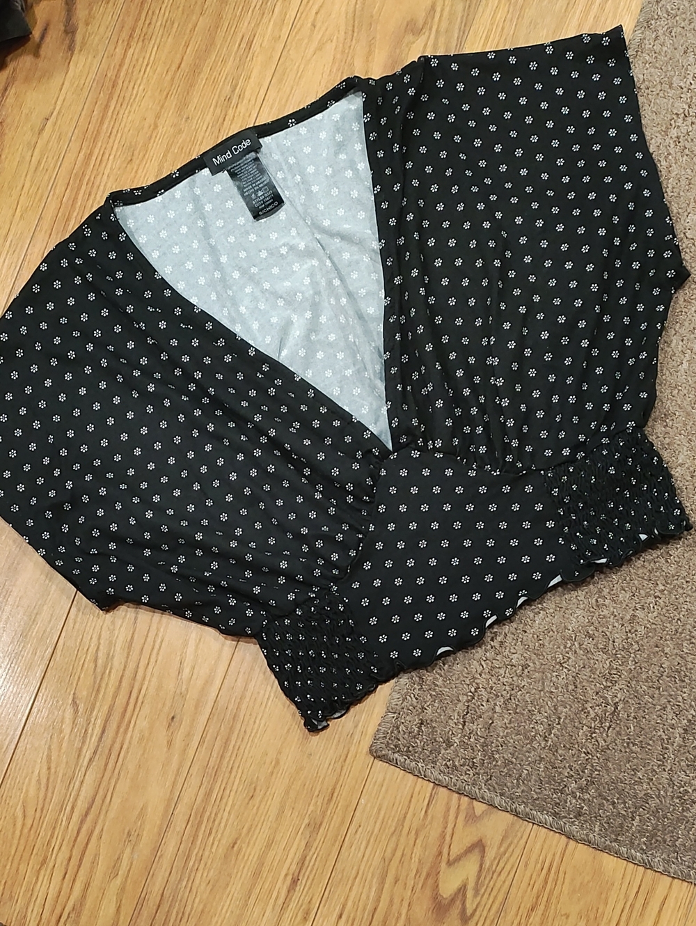 Mind Code Black and White Floral Top